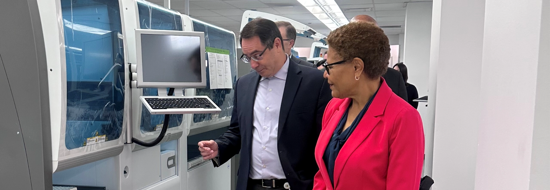 Mayor Bass Touring the new Quest Diagnostics Facility in West Hills